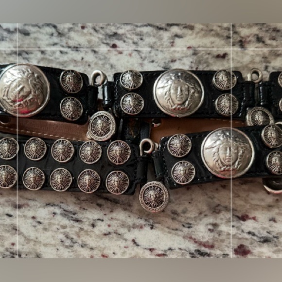 1980s Medusa Head Black leather and Silver VERSACE VIBES - Picture 2 of 7